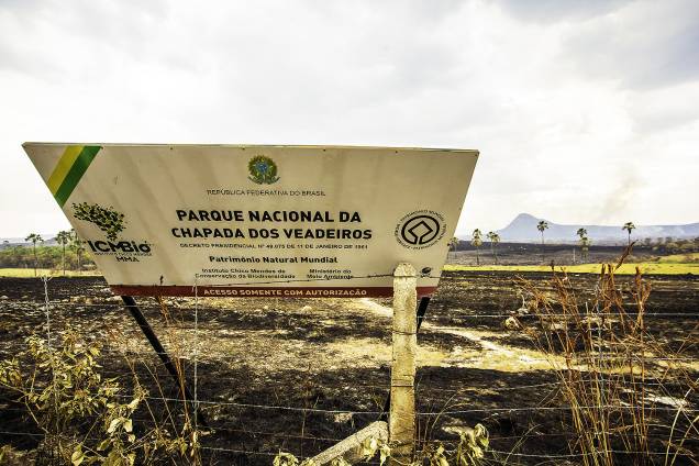 Incêndio no Parque Nacional da Chapada dos Veadeiros, no Distrito Federal Incêndio no Parque Nacional da Chapada dos Veadeiros, no Distrito Federal