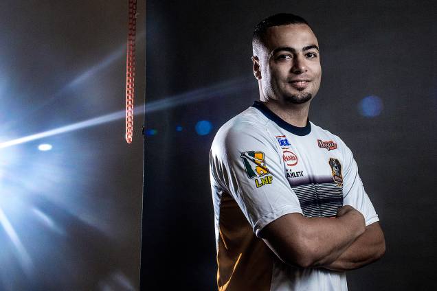 Eder Lima, pivô do Sorocaba e da seleção russa de futsal Eder Lima, pivô do Sorocaba e da seleção russa de futsal