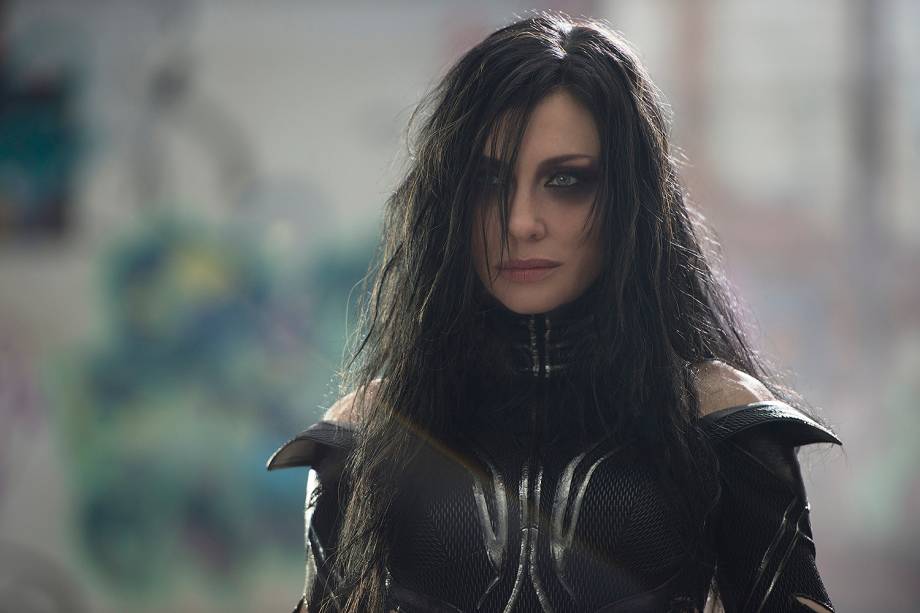 Thor: Ragnarok com Hela (Cate Blanchett)