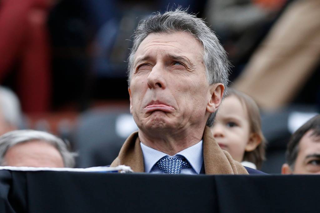 Ex-presidente da Argentina chama alemães de ‘raça superior’