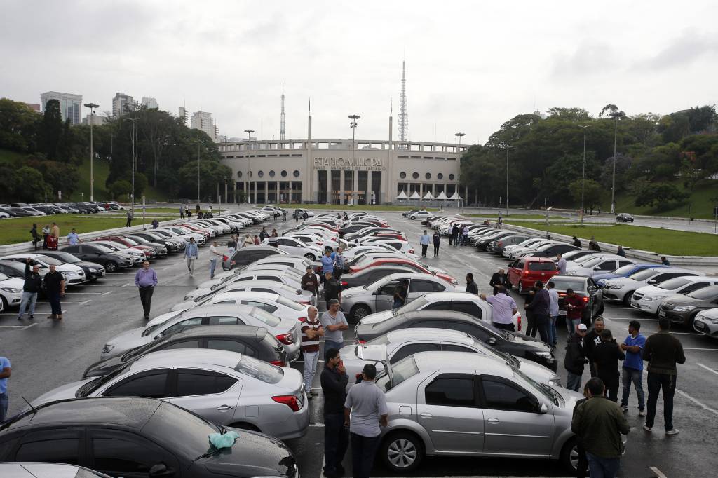 PLC 28/2017 - Motoristas protestam contra