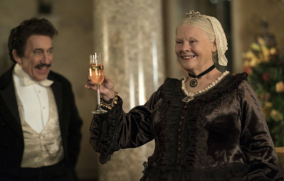 Judi Dench no filme 'Victoria e Abdul – O Confidente da Rainha'
