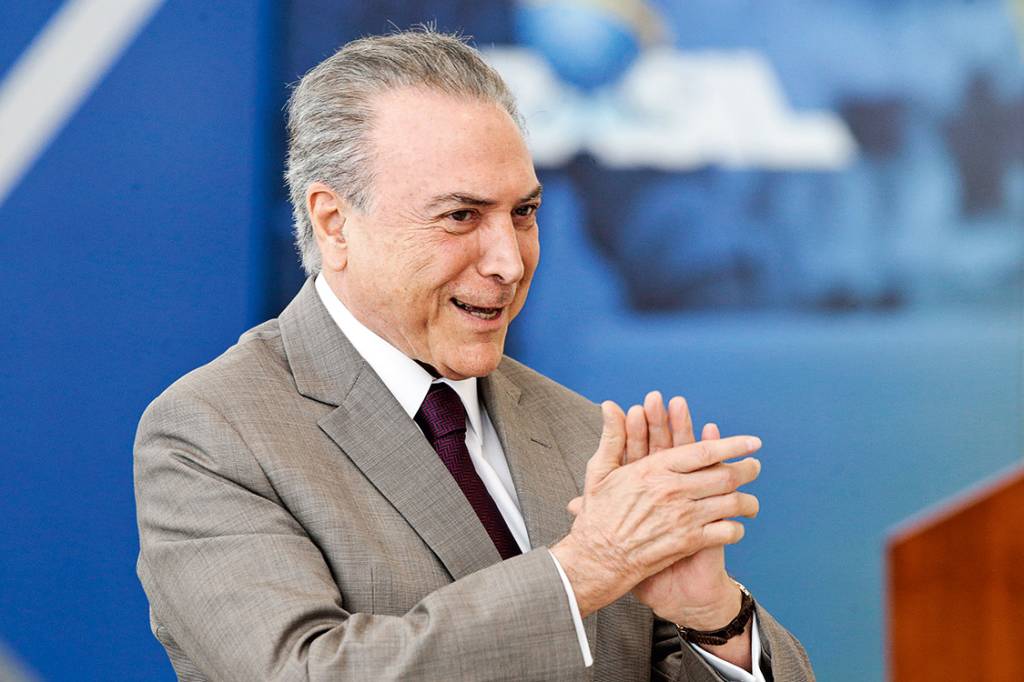 Para aliados, Temer pode ter o apoio de 270 deputados em votação