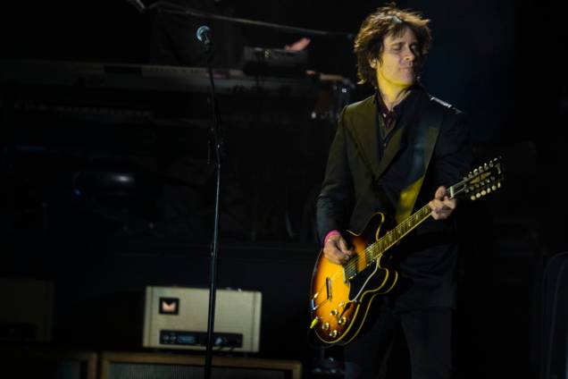 O guitarrista Rusty Anderson durante show no Allianz Parque, em São Paulo - 15/10/2017 O guitarrista Rusty Anderson durante show no Allianz Parque, em São Paulo - 15/10/2017