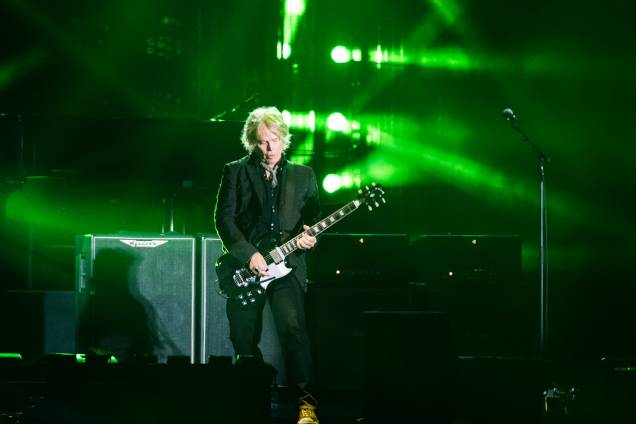 O guitarrista Brian Ray durante show no Allianz Parque, em São Paulo - 15/10/2017 O guitarrista Brian Ray durante show no Allianz Parque, em São Paulo - 15/10/2017