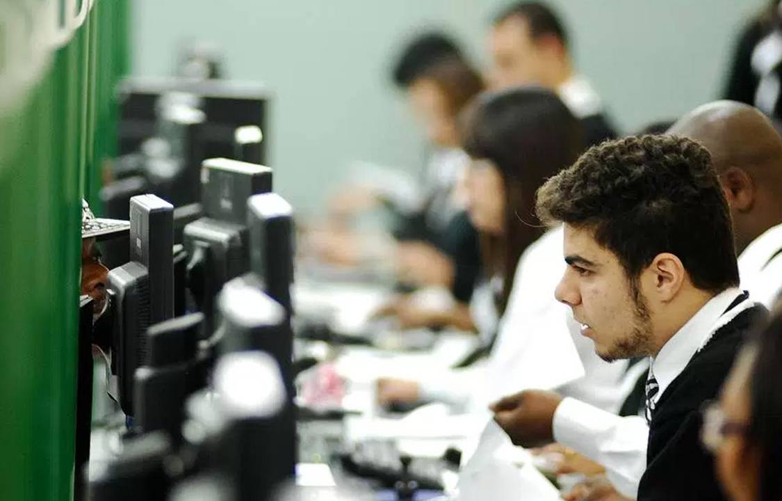Mercado de trabalho