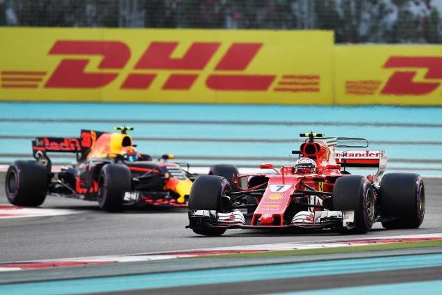 O piloto da Ferrari, Kimi Raikkonen, durante o Grande Prêmio de Abu Dhabi de Fórmula 1, realizado no Circuito Yas Marina - 26/11/2017 O piloto da Ferrari, Kimi Raikkonen, durante o Grande Prêmio de Abu Dhabi de Fórmula 1, realizado no Circuito Yas Marina - 26/11/2017