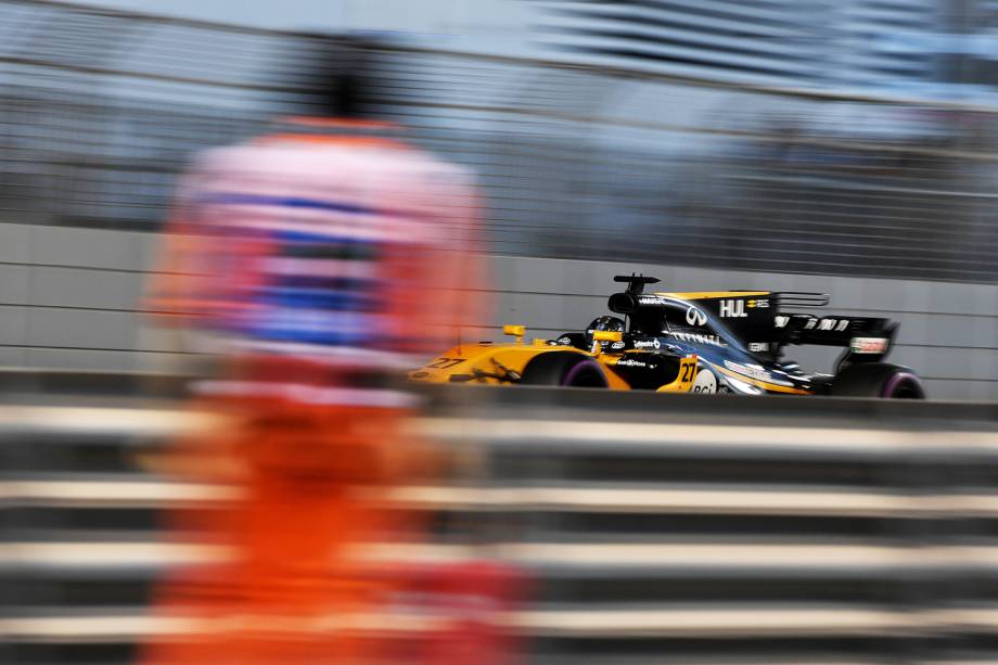 O piloto Nico Hulkenberg  durante o Grande Prêmio de Abu Dhabi de Fórmula 1, realizado no Circuito Yas Marina - 26/11/2017