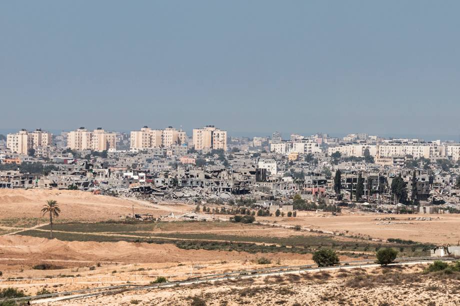 Prédios destruídos na cidade de Gaza