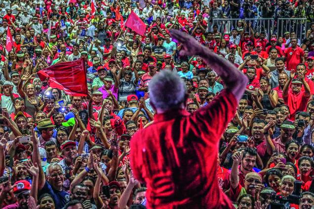 Em caravana, Lula participou de ato na cidade de Altos, no Piauí. Em caravana, Lula participou de ato na cidade de Altos, no Piauí.