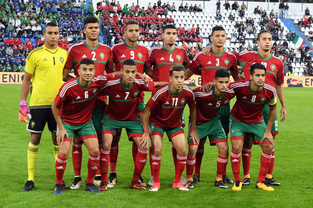 FERRARA, ITALY - OCTOBER 10: Morocco's team pose prior before the international friendly match between Italy U21 and Morocco U21 at Stadio Paolo Mazza on October 10, 2017 in Ferrara, Italy. (Photo by Alessandro Sabattini/Getty Images)