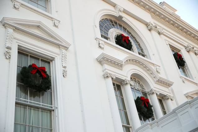Fachada da Casa Branca decoradas para o Natal em Washington Fachada da Casa Branca decoradas para o Natal em Washington