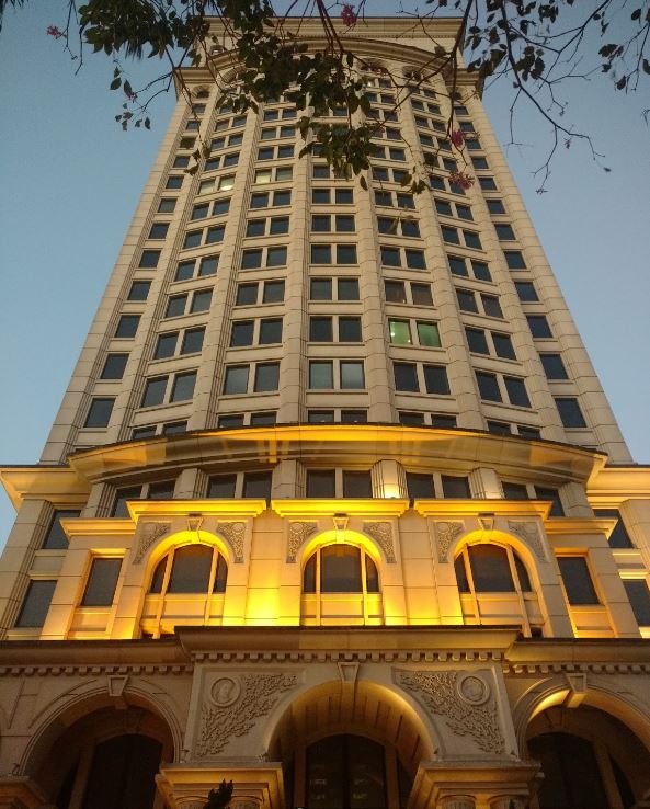 Filho de delator abre escritório em luxuoso prédio