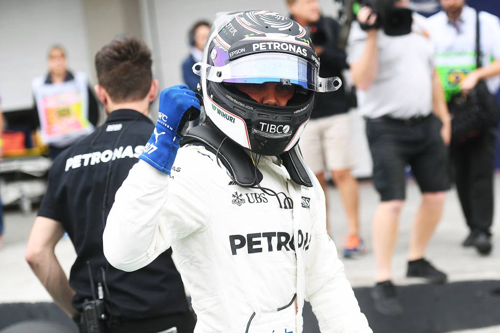 O finland&ecirc;s Valtteri Bottas garante a pole position no GP do Brasil, no aut&oacute;dromo de Interlagos, em S&atilde;o Paulo