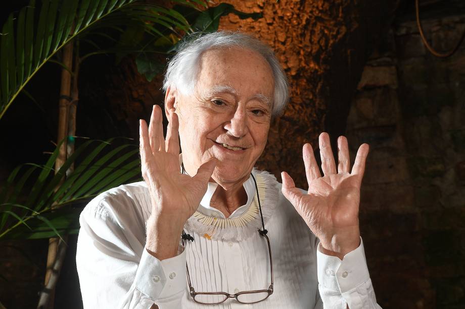 O dramaturgo Zé Celso, diretor do Teatro Oficina em entrevista ao site de VEJA O dramaturgo Zé Celso, diretor do Teatro Oficina em entrevista ao site de VEJA