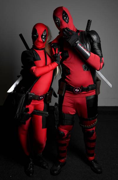 Cosplays das personagens do Dead Pool, na CCXP 2017, em São Paulo