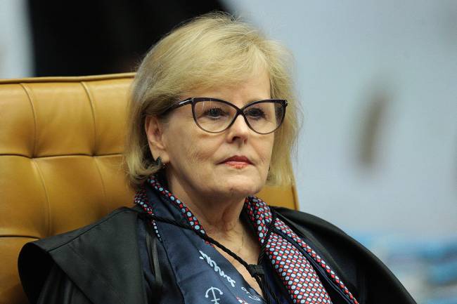 Ministra Rosa Weber durante sessão plenária do STF.