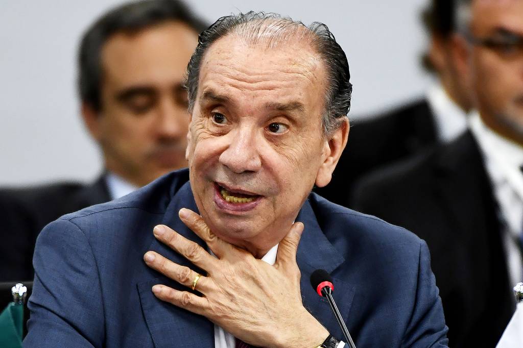 O ‘partidão’ e o ‘partideco’ do tucano Aloysio Nunes