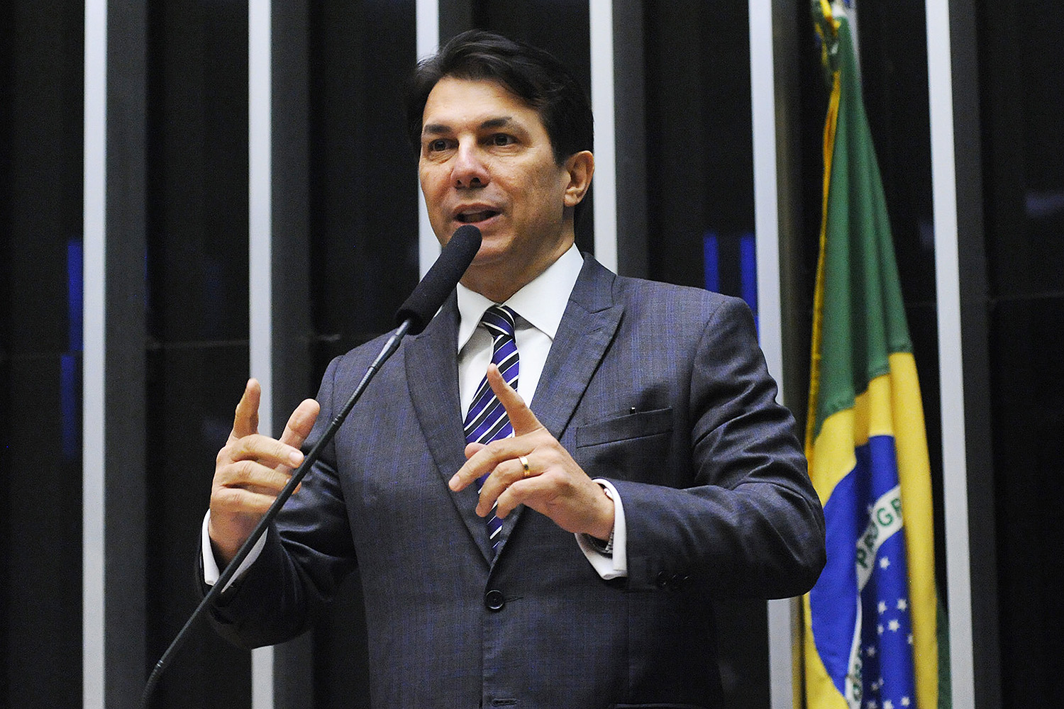 ‘Quem votar a favor da Previdência, pode perder mandato’, diz ex-relator