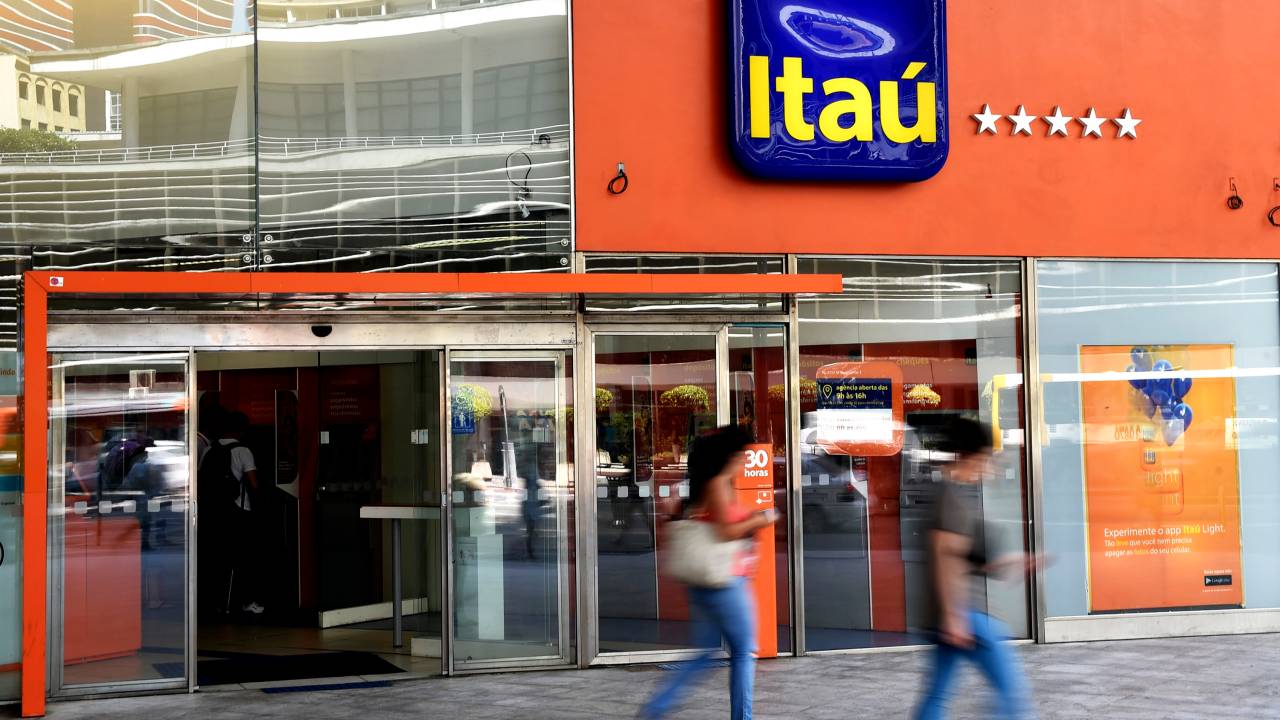 Agência do banco Itaú na Avenida Paulista, em São Paulo - 22/01/2018
