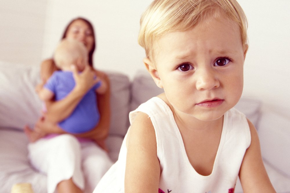 Os pais devem atender ao pedido dos filhos de ter um irmãozinho? E quando surge o ciúmes, o que fazer? A psicóloga Rosely Sayão responde no programa 'Família' desta semana