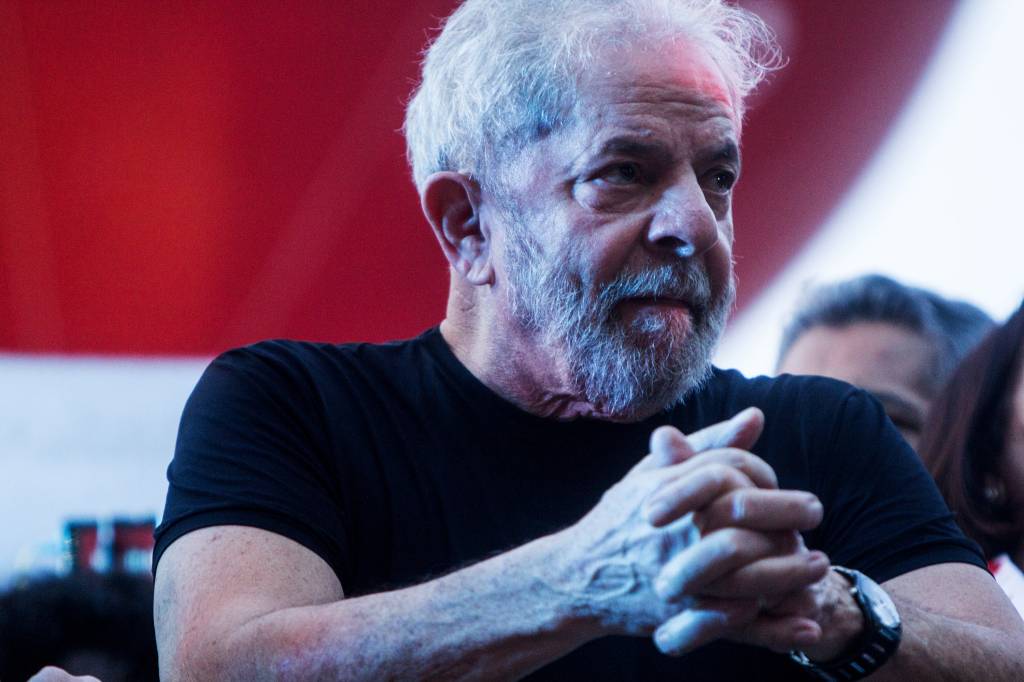 Delatores dizem a Moro desconhecer obras no sítio de Atibaia