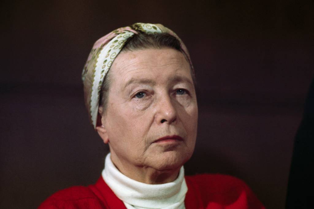 Editora relança livro clássico da francesa Simone de Beauvoir