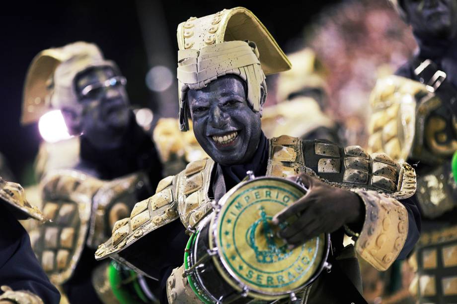 Desfile da escola de samba Império Serrano, no Sambódromo da Marquês de Sapucaí - 11/02/2018