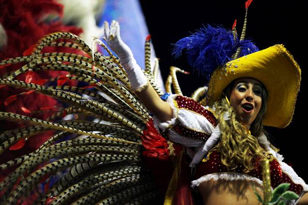Com o enredo 'Maranhão: os tambores vão ecoar na terra de encantaria', a escola de samba Acadêmicos do Tatuapé desfila no Sambódromo do Anhembi, em São Paulo (SP) - 10/02/2018 Com o enredo 'Maranhão: os tambores vão ecoar na terra de encantaria', a escola de samba Acadêmicos do Tatuapé desfila no Sambódromo do Anhembi, em São Paulo (SP) - 10/02/2018