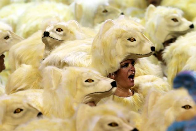 Com o enredo ' A voz marrom que não deixa o samba morrer', a escola de samba Mocidade Alegre homenageia a cantora Alcione no Sambódromo do Anhembi, durante a segunda noite de desfiles do Carnaval paulistano - 11/02/2018 Com o enredo ' A voz marrom que não deixa o samba morrer', a escola de samba Mocidade Alegre homenageia a cantora Alcione no Sambódromo do Anhembi, durante a segunda noite de desfiles do Carnaval paulistano - 11/02/2018