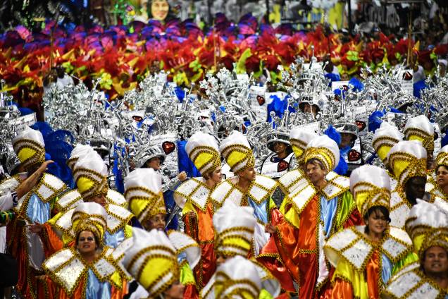 A escola de samba Vai-Vai é a quarta a desfilar no Sambódromo do Anhembi, durante a segunda noite do Carnaval paulistano - 11/02/2018 A escola de samba Vai-Vai é a quarta a desfilar no Sambódromo do Anhembi, durante a segunda noite do Carnaval paulistano - 11/02/2018
