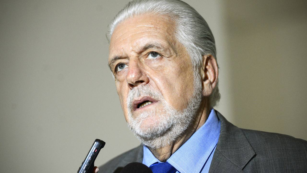 Jaques Wagner participa do programa Espaço Público, da TV Brasil - 11/04/2016