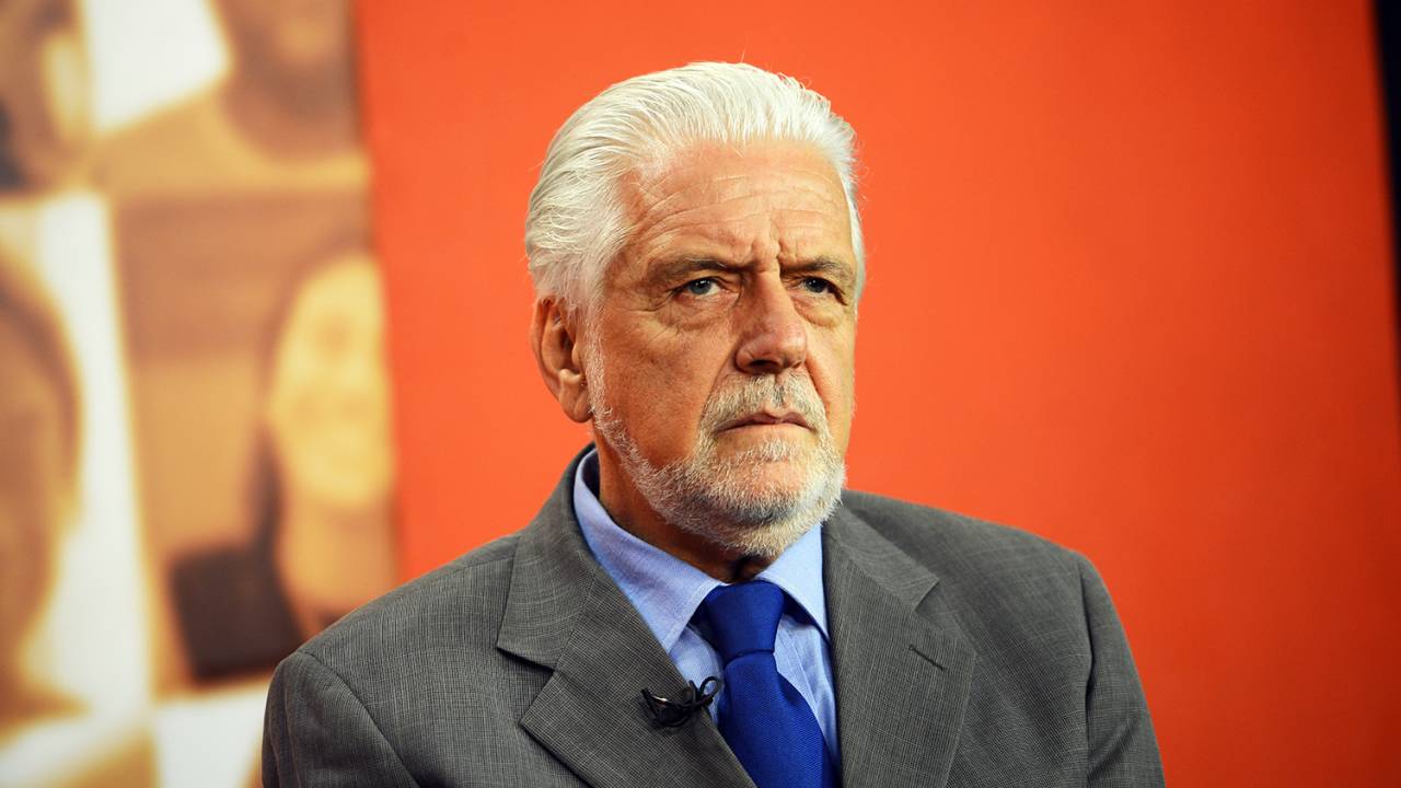 Jaques Wagner participa do programa Espaço Público, da TV Brasil - 11/04/2016