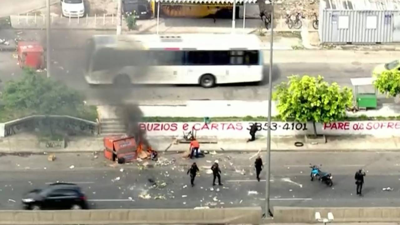 Confronto entre polícia e traficantes no Rio