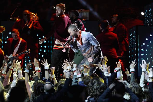 Justin Timberlake cantou sucessos como "Sexy Back" e "Can't Stop The Feeling" Justin Timberlake cantou sucessos como "Sexy Back" e "Can't Stop The Feeling"
