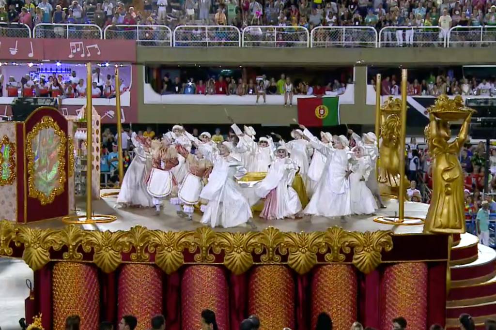 Escola de samba Uni&atilde;o da Ilha durante o desfile dos Grupos Especiais na Sapuca&iacute;, Rio de Janeiro - 12/02/2018