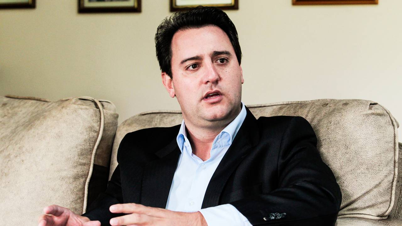 O deputado estadual e empresário Ratinho Jr. fala sobre sua candidatura ao governo do Estado do Paraná - 20/02/2018