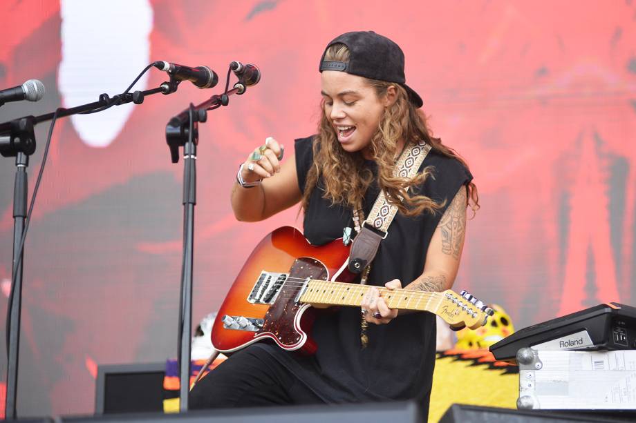 Tash Sultana se apresenta no festival Lollapalooza 2018, realizado no Autódromo de Interlagos, em São Paulo - 24/03/2018