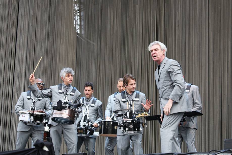 David Byrne se apresenta durante o segundo dia do festival Lollapalooza, realizado no Autódromo de Interlagos, em São Paulo (SP) - 24/03/2018