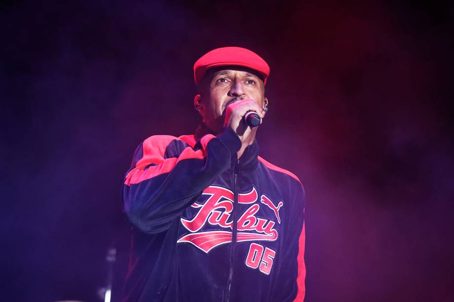 Mano Brown se apresenta durante o segundo dia do festival Lollapalooza, realizado no Autódromo de Interlagos, zona sul de São Paulo (SP) - 24/03/2018