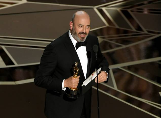 O figurinista Mark Bridges leva o Oscar de melhor figurino por 'Trama Fantasma' O figurinista Mark Bridges leva o Oscar de melhor figurino por 'Trama Fantasma'