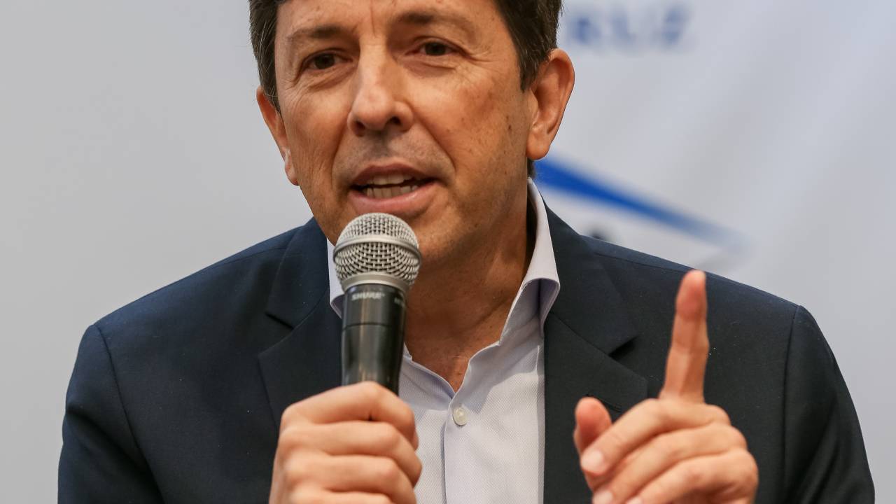João Amoêdo, pré-candidato à Presidência da República pelo partido Novo, no evento Brasil de Ideias, em Porto Alegre