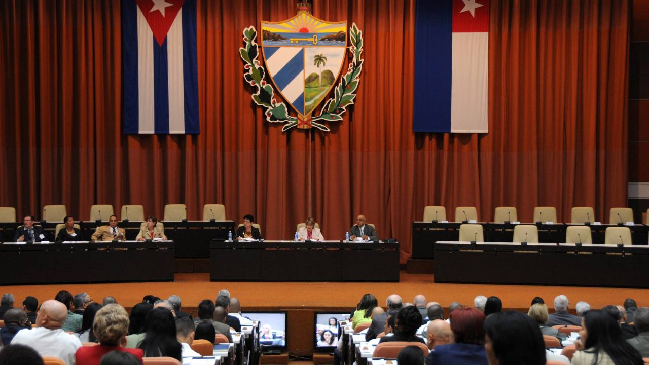 Sessão da Assembleia Nacional acontece em Havana