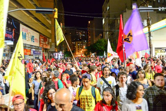 Ato em defesa de Lula em Porto Alegre