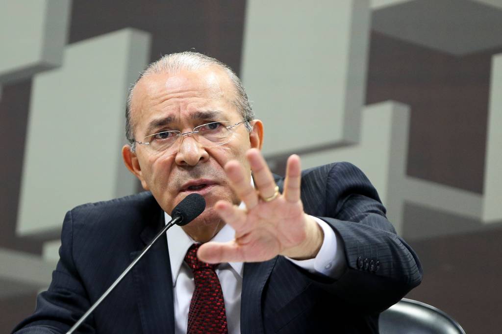 Morre em Porto Alegre o ex-ministro Eliseu Padilha, aos 77 anos