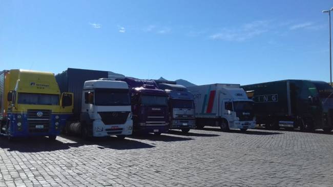 caminhõesterradeareia caminhõesterradeareia