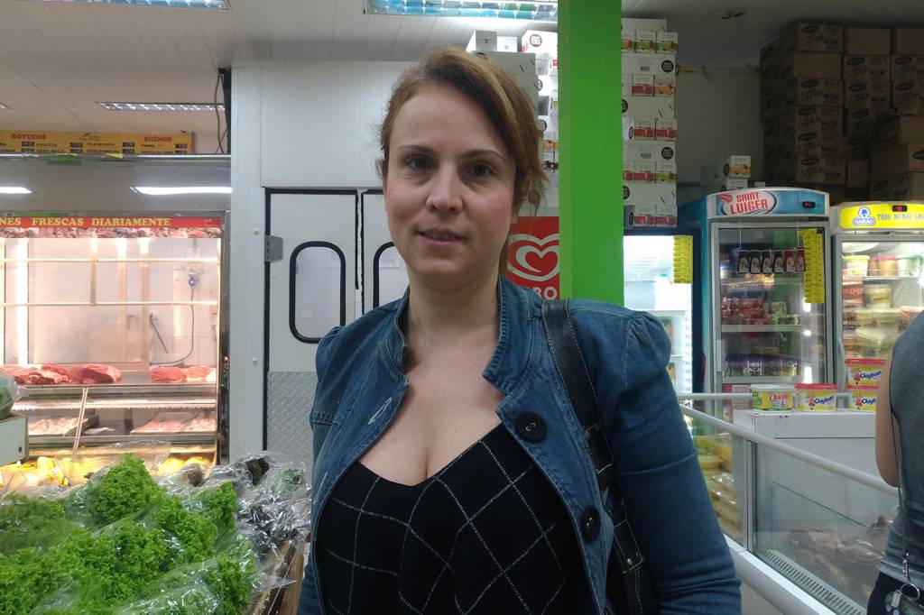 Desabastecimento de mercados em SP Luciana Zaneti, consumidora do Sacolão São Jorge - 29/05/2018