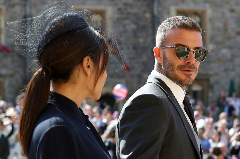 David e Victoria Beckham chegam ao Castelo de Windsor para participar de cerimônia de casamento entre Harry e Meghan Markle - 19/05/2018 David e Victoria Beckham chegam ao Castelo de Windsor para participar de cerimônia de casamento entre Harry e Meghan Markle - 19/05/2018