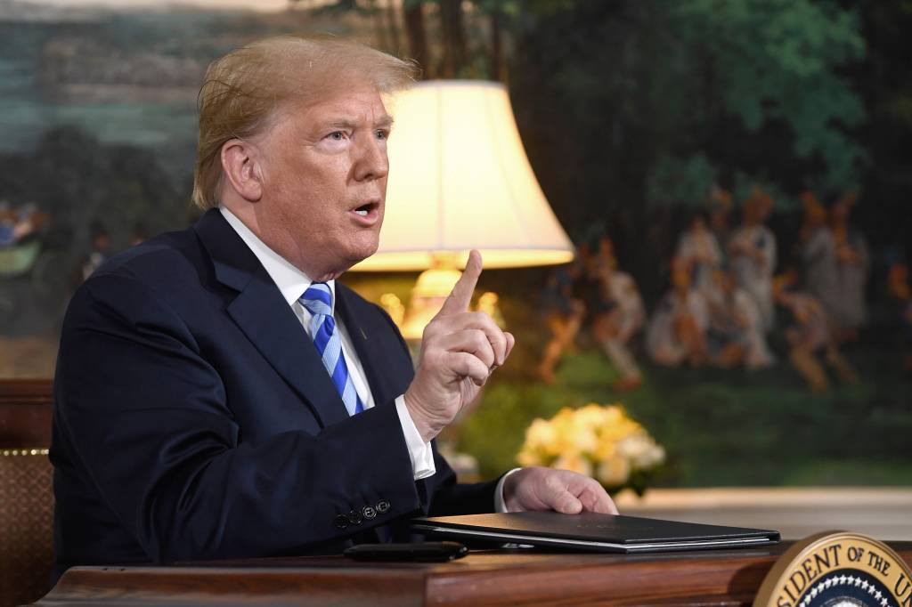 Pentágono passa a exigir aval prévio para publicação de reportagens