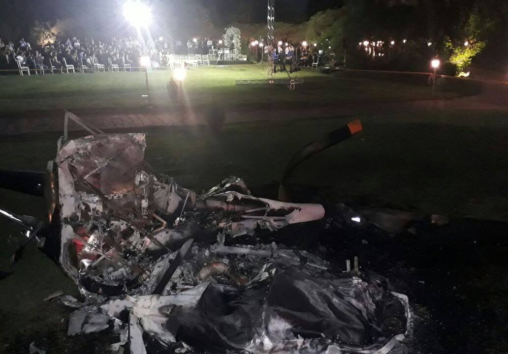 Corpo de Bombeiros divulgou foto dos destroços do helicóptero